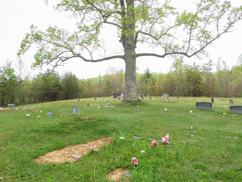 Hawk Creek Cemetery